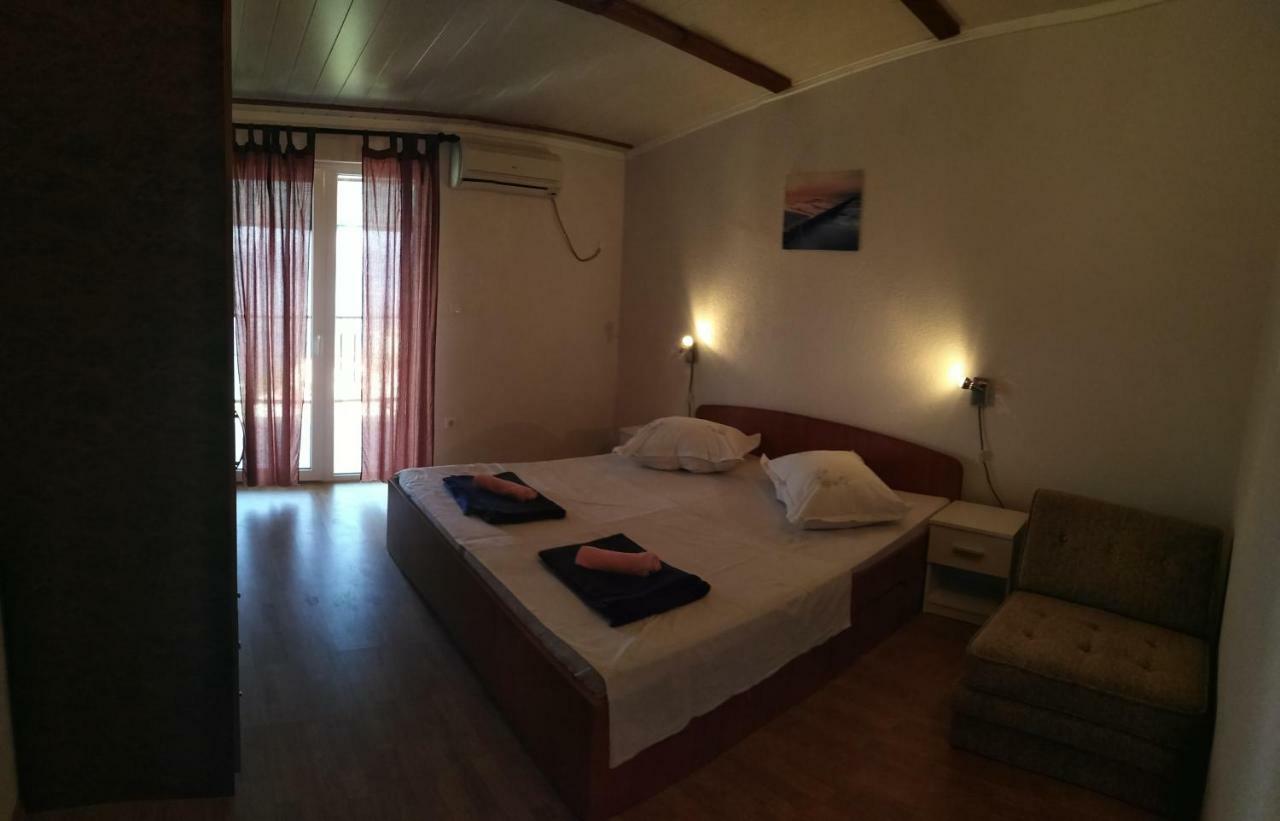 Apartman Rodic Omiš Exterior foto